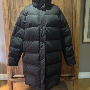 Escada Midnight Black Puffer Jacket
